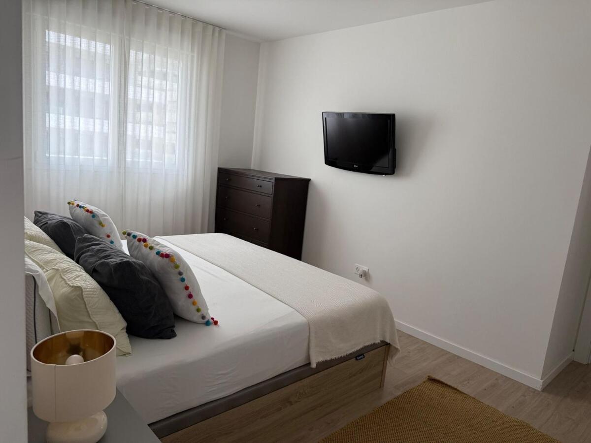 Spacious And Bright Only In August - Espacioso Y Luminoso Disponible Solo En Agosto Marbella