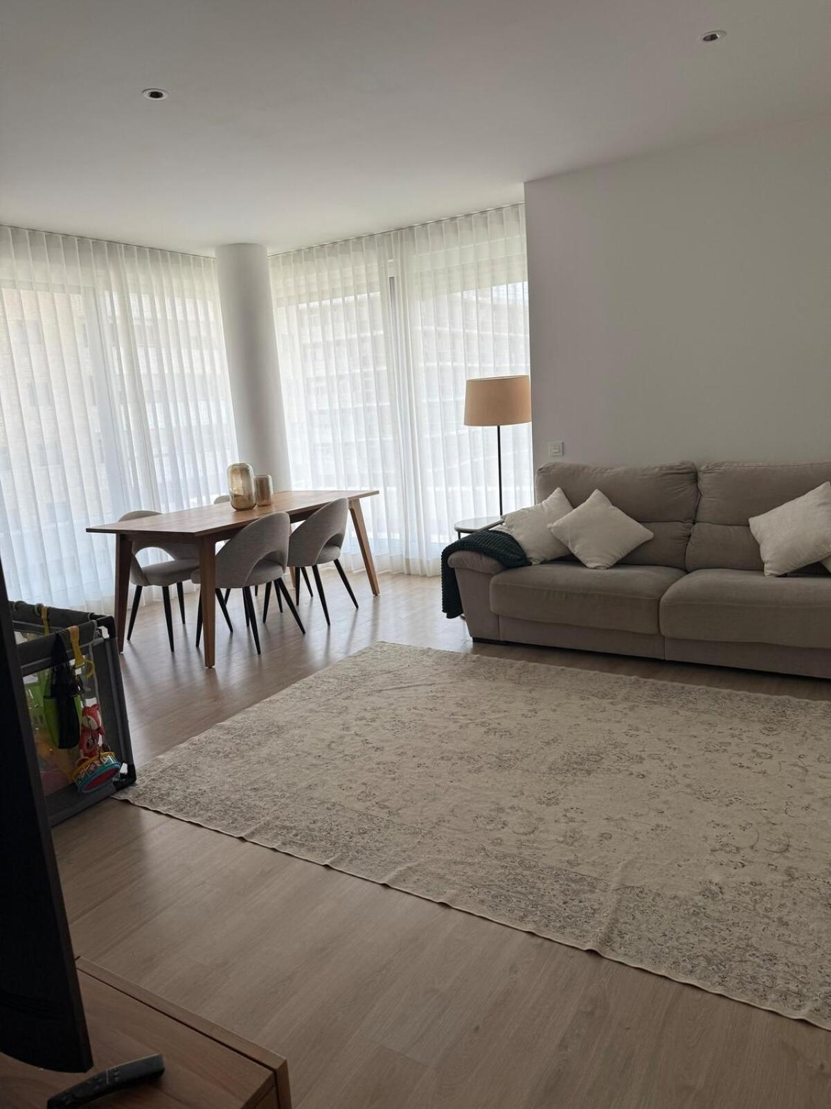 Spacious And Bright Only In August - Espacioso Y Luminoso Disponible Solo En Agosto Marbella